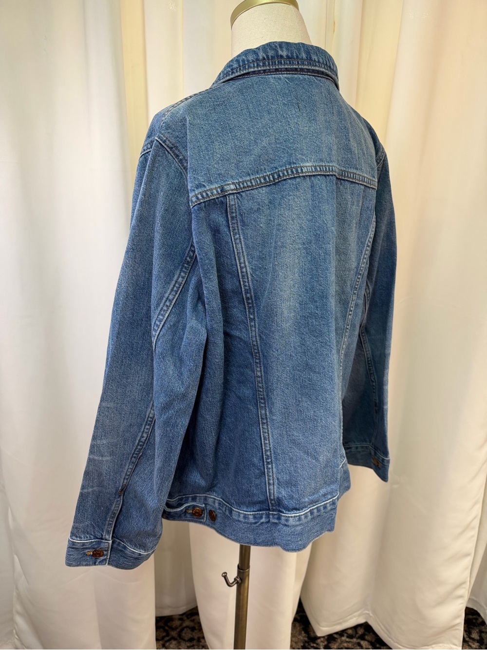 NWT Madewell ‘The Jean Jacket’ in “Pinter” Wash Plus Size 3X ASO Duchess Meghan - Picture 12 of 16